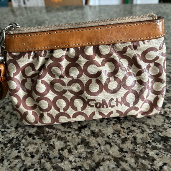 Coach Wristlet wallet - Picture 3 of 3